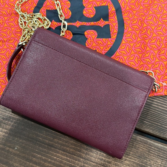 Tory Burch Robinson wallet Crossbody - Picture 4 of 5